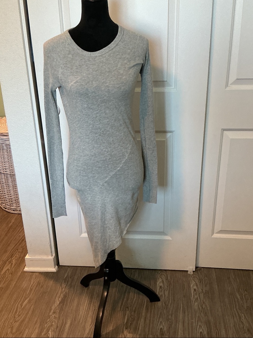 Enza Costa Asymmetrical Long-Sleeve Knit Dress - Light Gray M